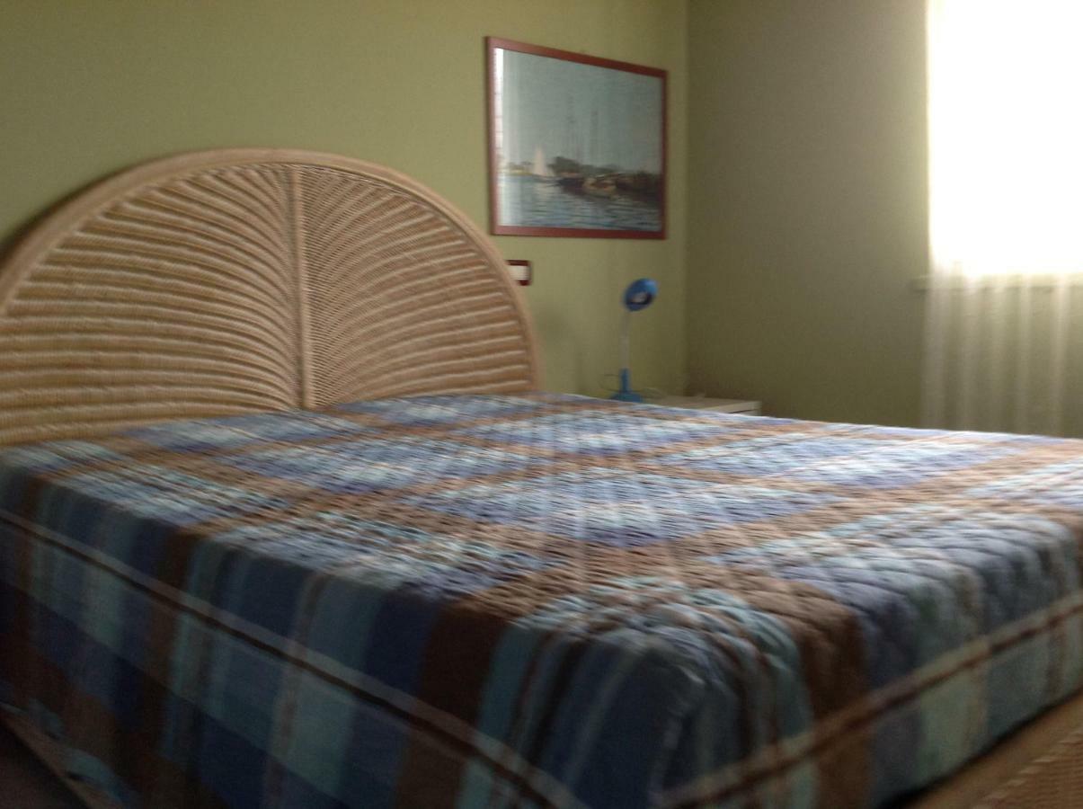 Casale El Galet Apartment Moniga del Garda Bagian luar foto