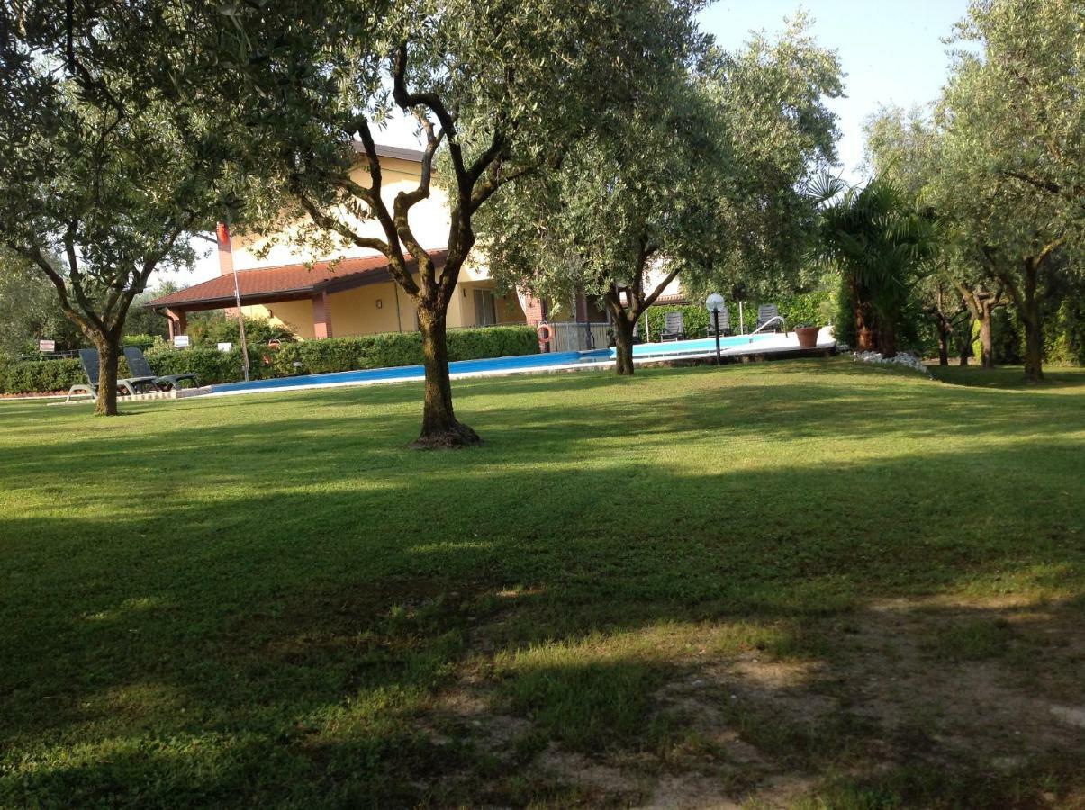 Casale El Galet Apartment Moniga del Garda Bagian luar foto